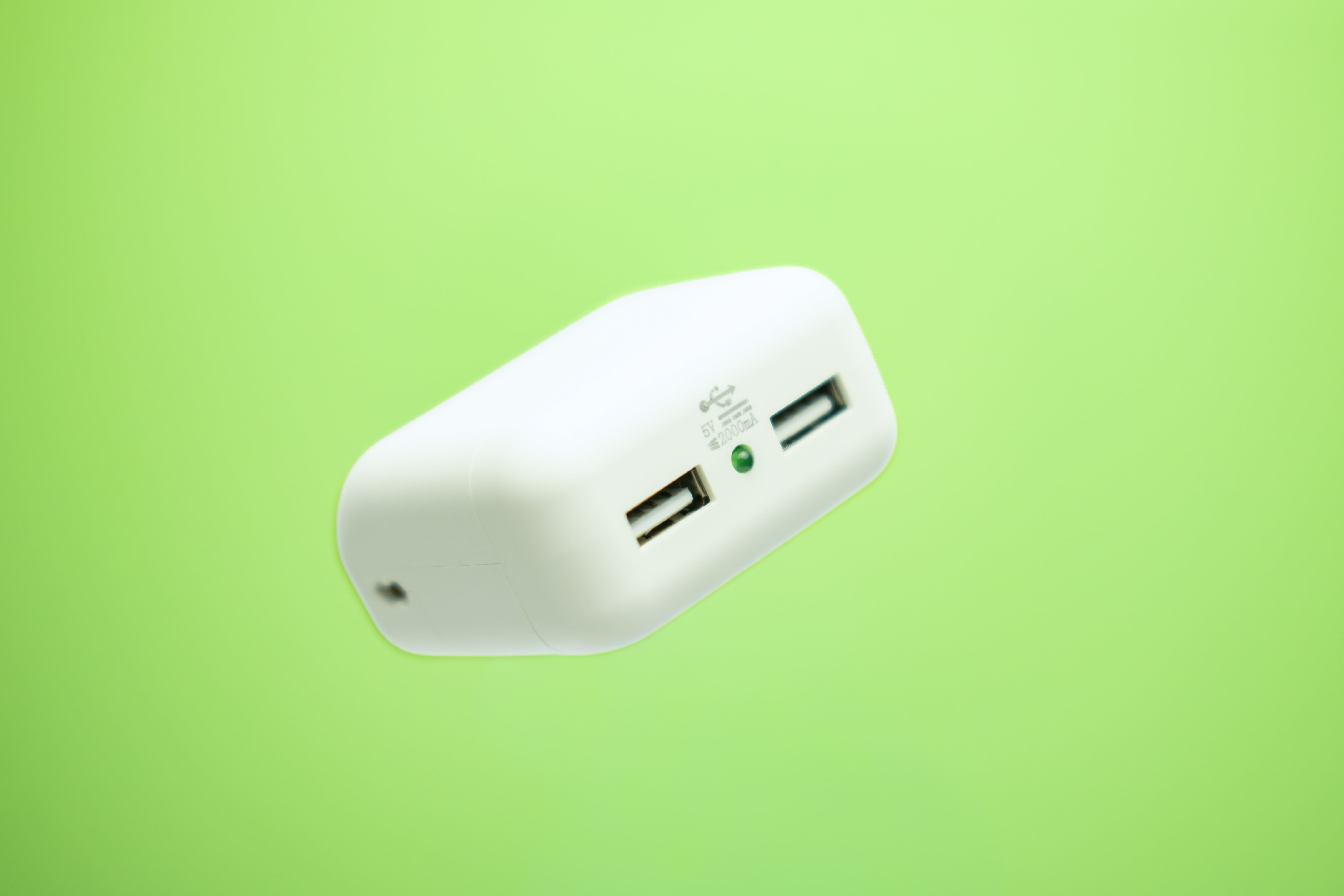 Clamp N Charge: USB Charging Station with Dual USB-A and USB-C Ports