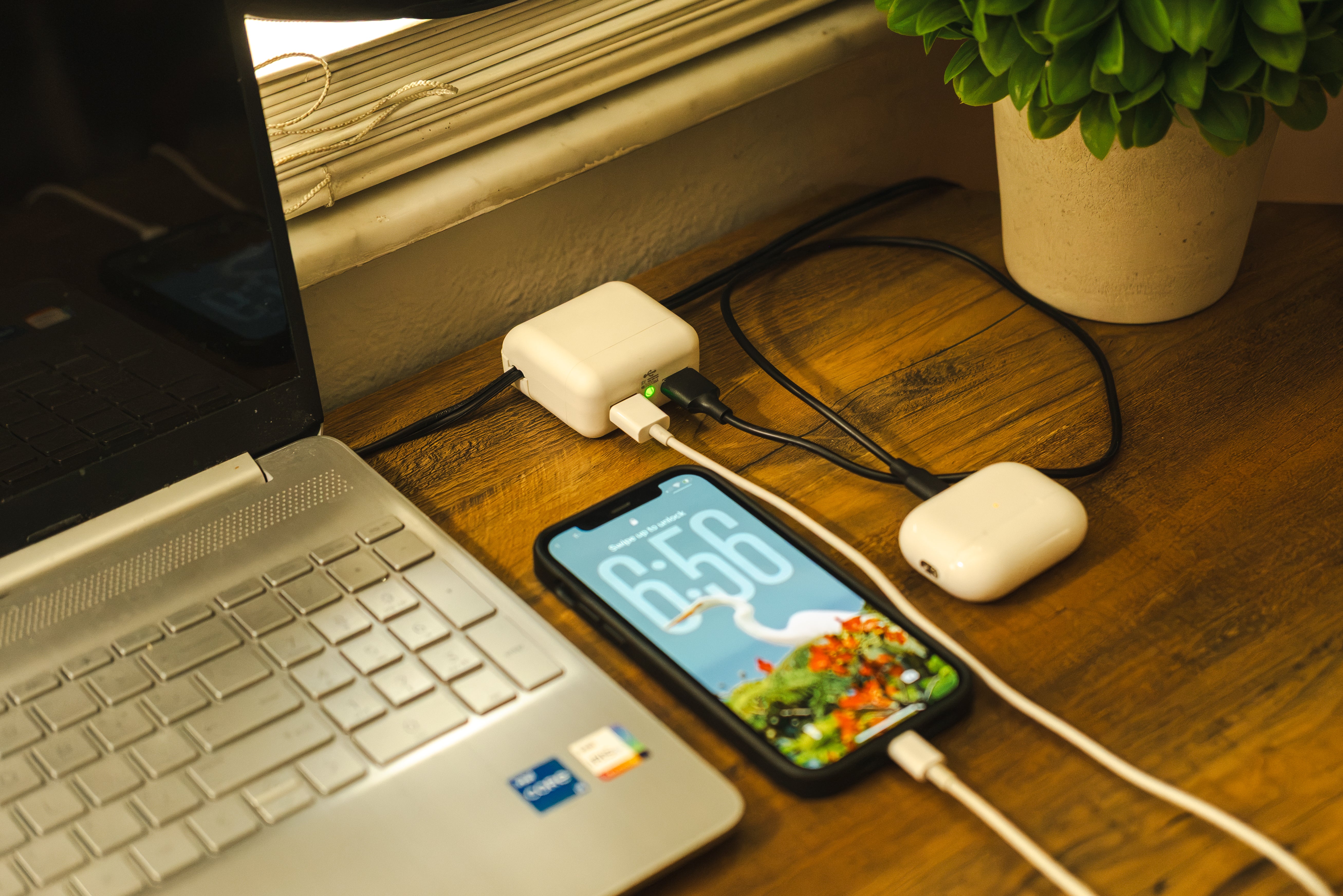 Clamp N Charge: USB Charging Station with Dual USB-A and USB-C Ports